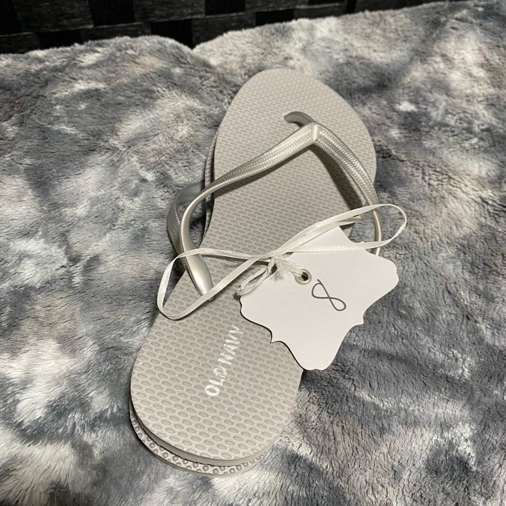 Old navy flip flops